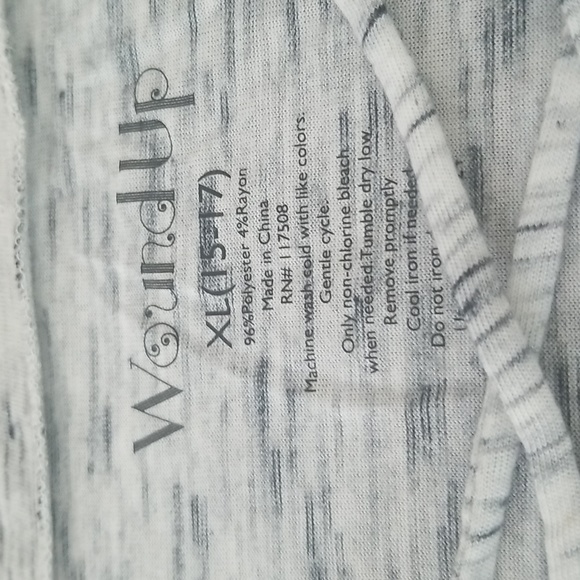 🦋Wound Up Between Sunrise & Sunset Cross Strap Graphic Tee - Picture 4 of 5